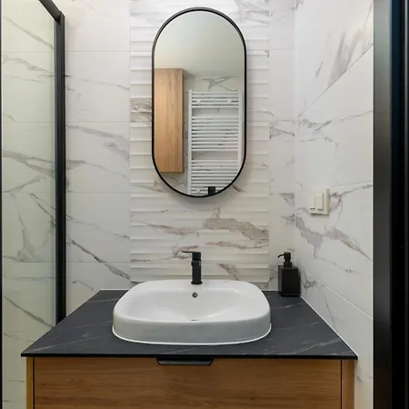 Mieszczanska Riverside Free Parking *