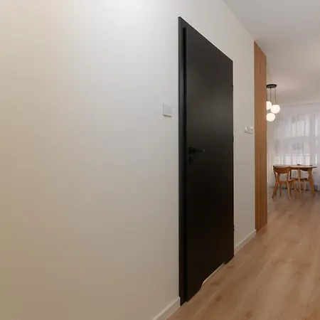 Mieszczanska Riverside Free Parking * Wroclaw